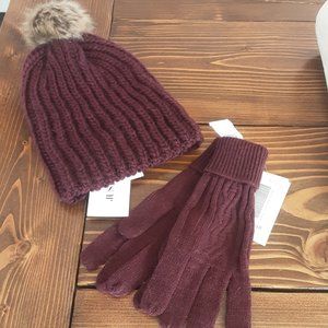 "Just Fab" Women's Maroon Stretch Knit Hat & Gloves. One Size